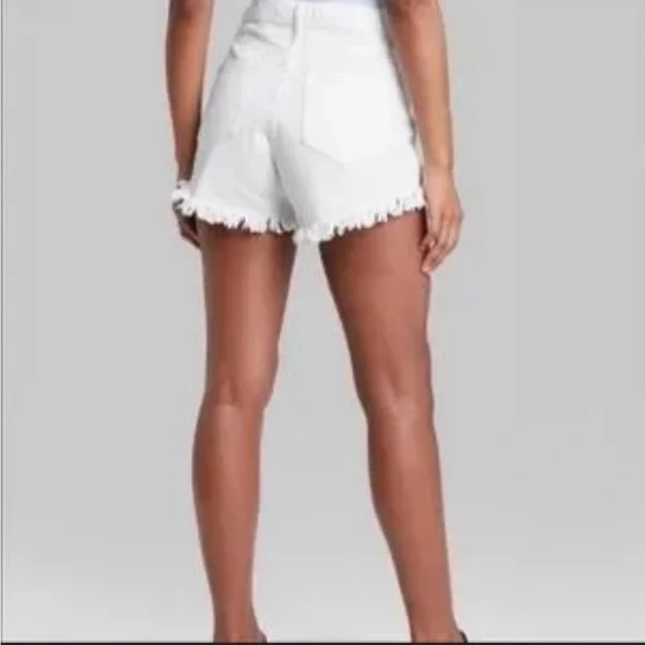 Wild Fable High Rise Distressed White Denim Shorts Size 12 - Picture 3 of 9